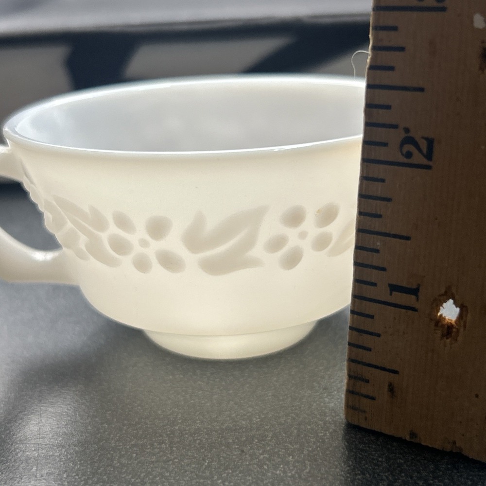 Vintage Hazel Atlas Glass Platonite Teacup Floral Rose Embossed White - Picture 7 of 7